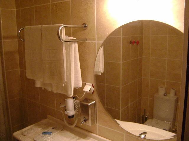 Metropolis Hotel Torbalı Værelse billede