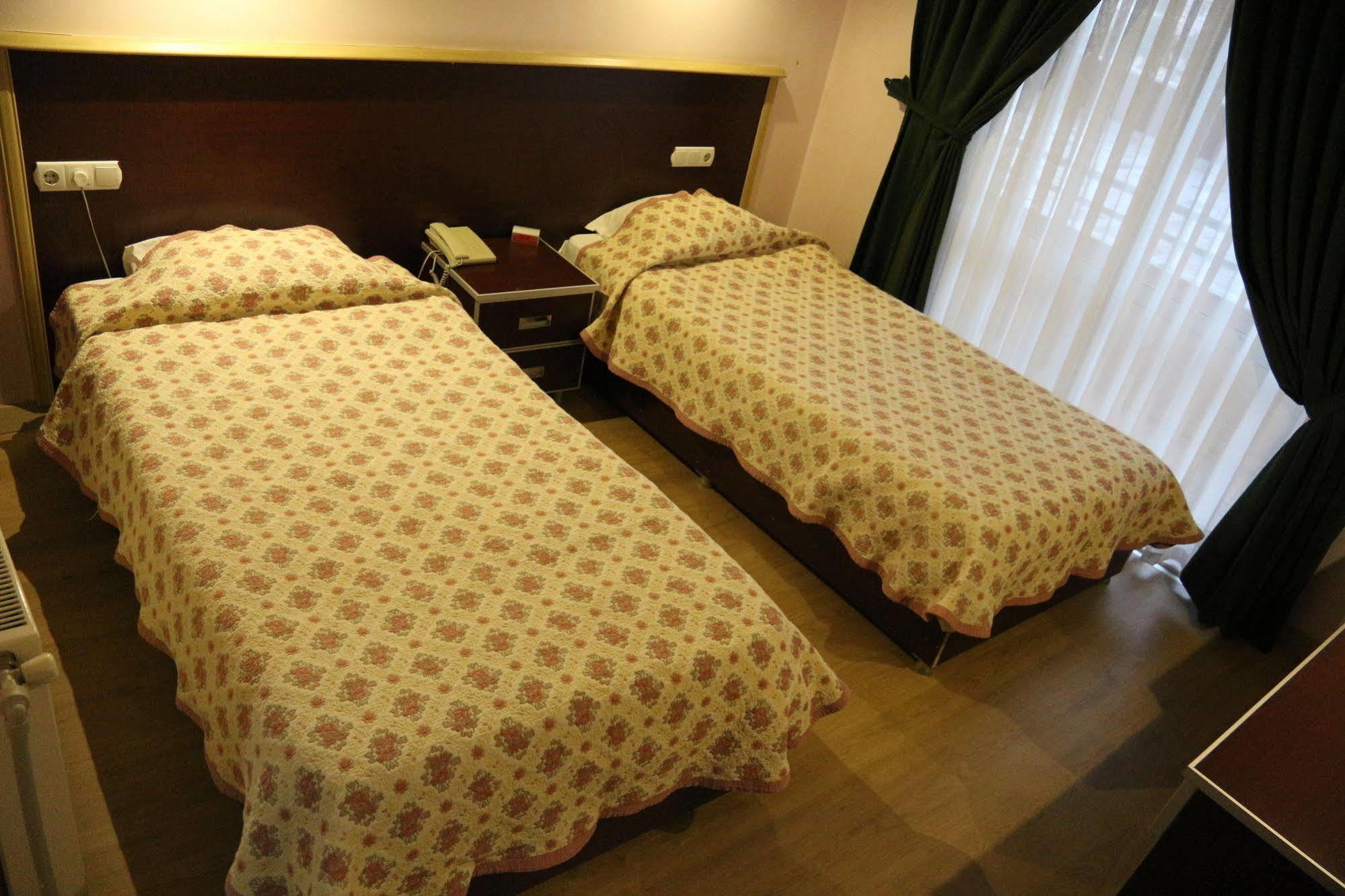 Metropolis Hotel Torbalı Eksteriør billede