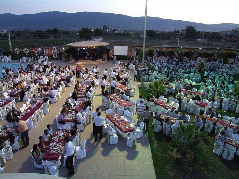 Metropolis Hotel Torbalı Eksteriør billede