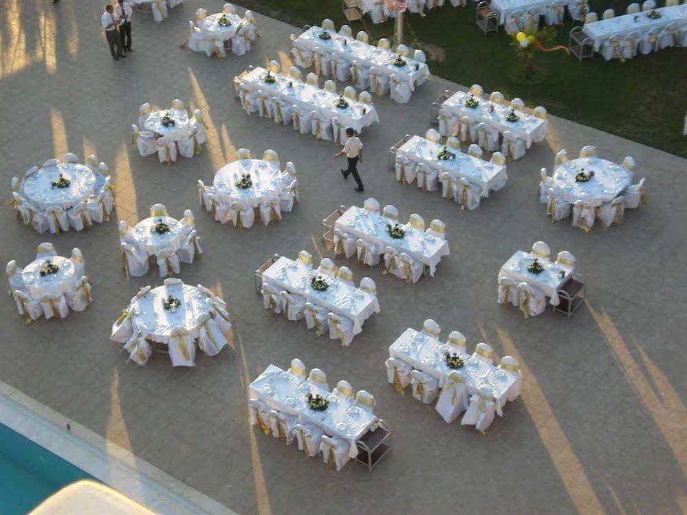 Metropolis Hotel Torbalı Eksteriør billede